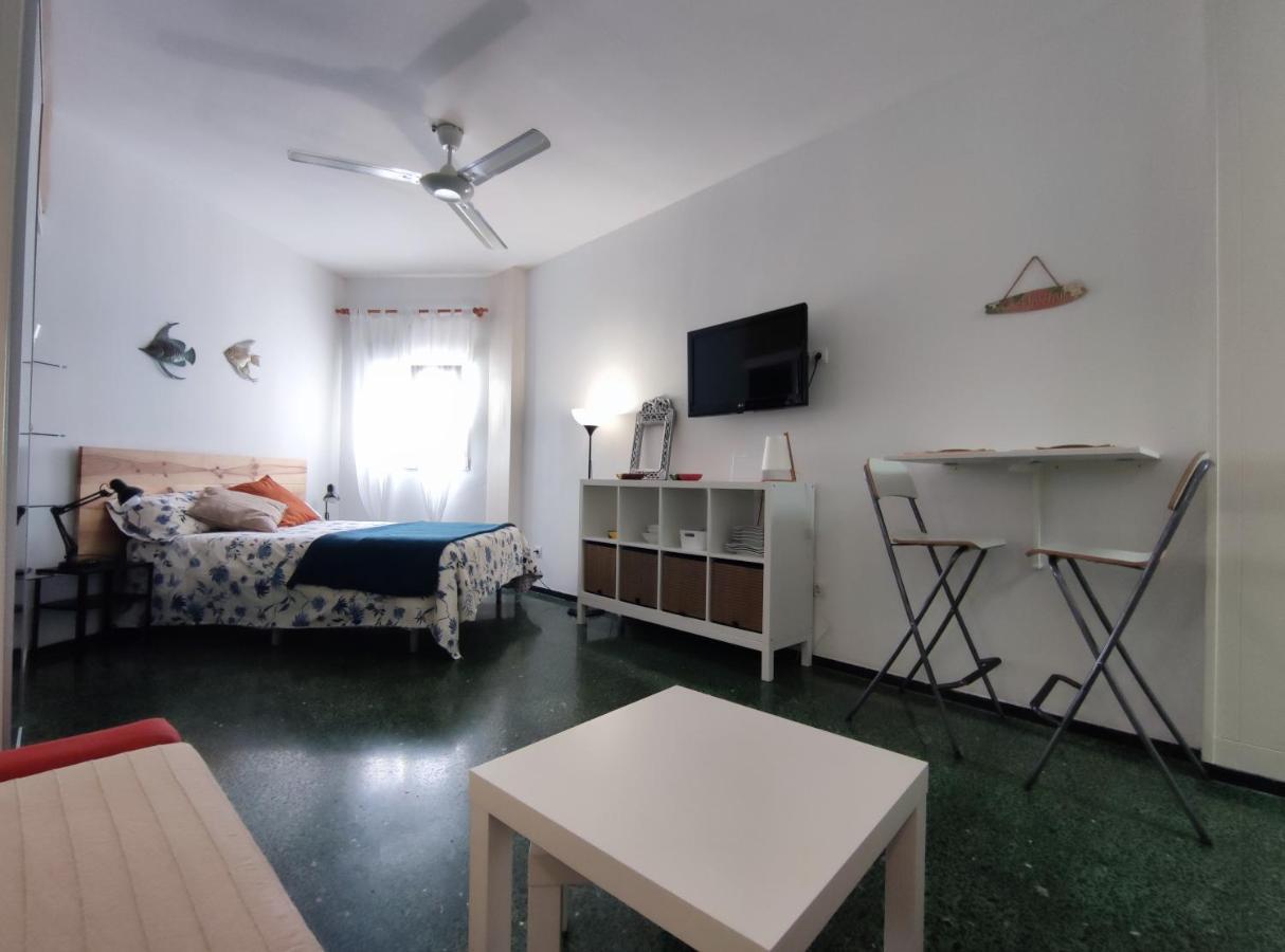 Апартаменты Estudio Interior En Playa De Las Canteras Лас-Пальмас-де-Гран-Канария Экстерьер фото